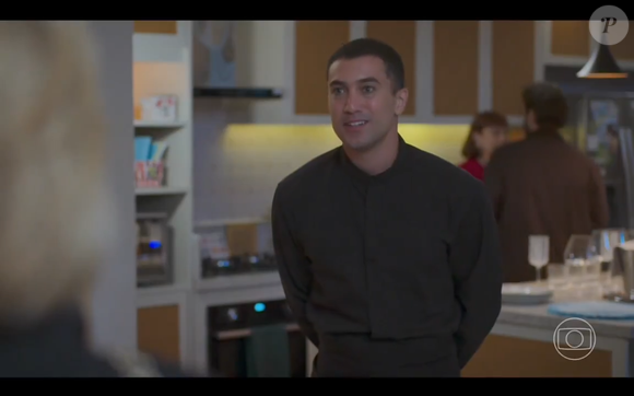 Ricardo Vianna em ‘Vale Tudo’: a descoberta de que o novo interesse de Odete é interpretado pelo noivo de Lexa rendeu comentários bem humorados