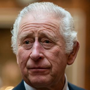 Recentemente, o Rei Charles III também recebeu uma previsão polêmica de um famoso vidente.