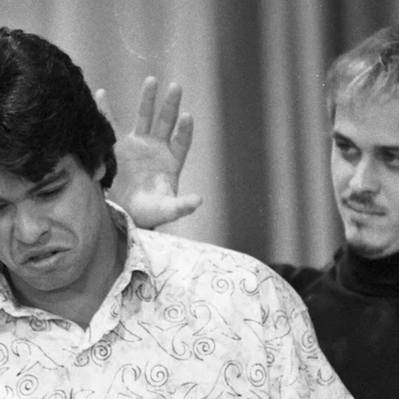 Novela 'A Viagem': Alexandre (Guilherme Fontes) está decidido a atormentar Téo (Maurício Mattar).