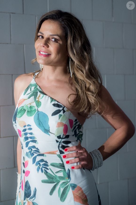 Nivea Stelmann falou pela primeira vez sobre o fim do casamento de 14 anos, explicou que ainda está "em choque" e contou como vive o processo de separação