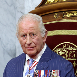 Esta atitude de Rei Charles III faz com que as empresas ganhem maior notoriedade e prestígio.