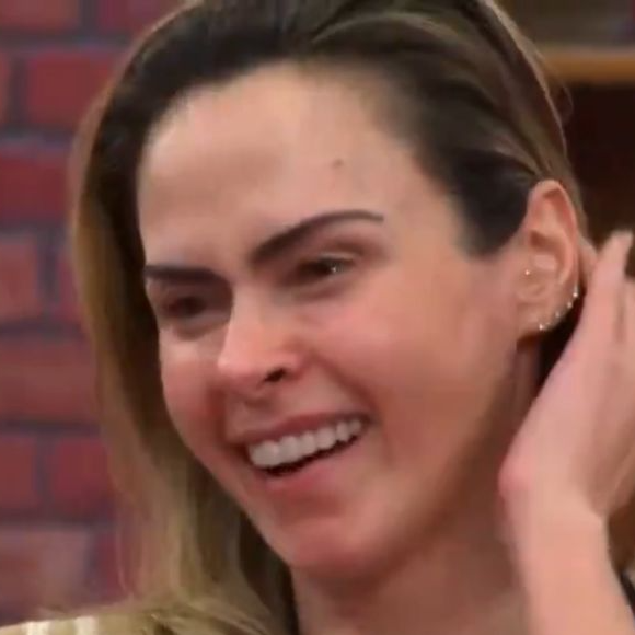 Ana Paula Renault mostrou lado humano ao falar sobre a mãe no 'BBB 26'