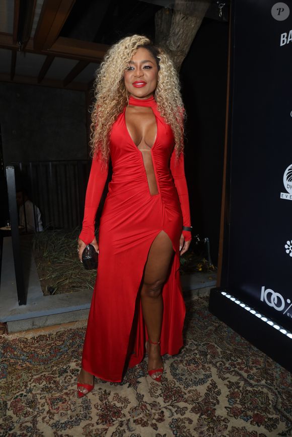 Cariúcha trocou carinhos com João Augusto Liberato, filho mais velho de Gugu Liberato, em festa: 'Bebezinho'