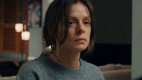 Falida, humilhada e desamparada: Resumo da novela 'Coração de Mãe' (18 a 22 de maio) traz Karsu massacrada por Reha e em desespero após atitude de Atilla