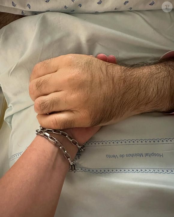 Tiba Camargos surge em primeira foto em hospital após grave acidente em fevereiro de 2025