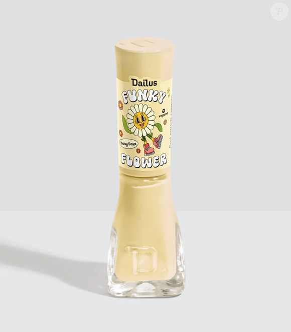 Para quem gosta de unhas alegres e cheias de energia, o esmalte “Daisy Days”, também da linha Funky Flower, aparece como uma das apostas mais solares para a temporada de futebol