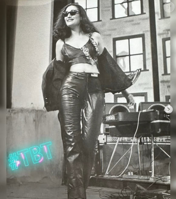 O programa, exibido pela TV Gazeta em 1984, pela Record em 1985 e pela Band entre 1986 e 1988, tornou-se um fenômeno cult da época