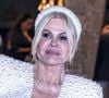 'Não pude pagar o babado no PIX': aos 70 anos, Monique Evans revela mini-lifting facial e situação inusitada no banco