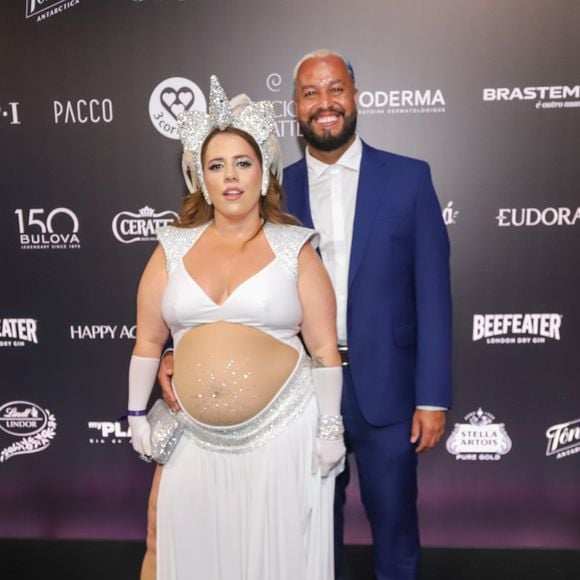 Tati Machado contou que ia para os exames apreensiva, mas que estava relaxando nessa reta final da gestação