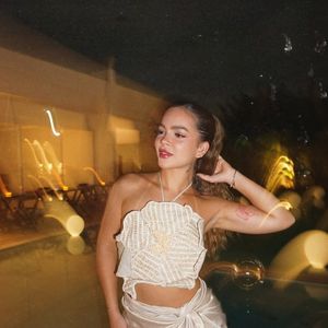 Mel Maia: ‘Eu faço botox preventivo na testa e um pouquinho aqui [bigode chinês]. Nada demais, porque eu não tenho muita ruga’