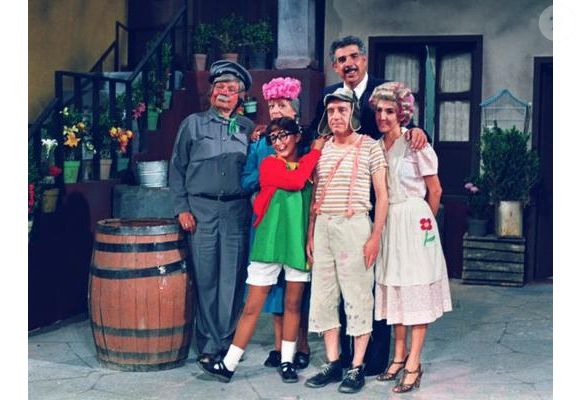 'Chaves' foi acusado de provocar trágica morte de criança que tentou imitar cena de personagens sendo eletrocutados