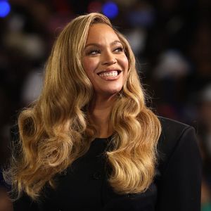 Beyoncé construiu uma trajetória icônica no Met Gala, com looks que marcaram a história do tapete vermelho