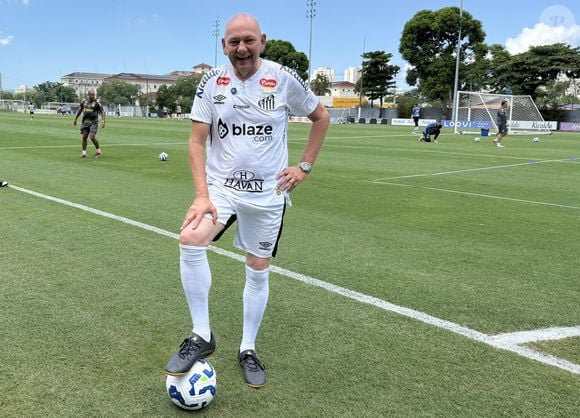 A Havan será uma das patrocinadoras da Copa do Mundo na TV Globo em junho deste ano. As informações são do colunista Gabriel Vaquer, do jornal Folha de São Paulo