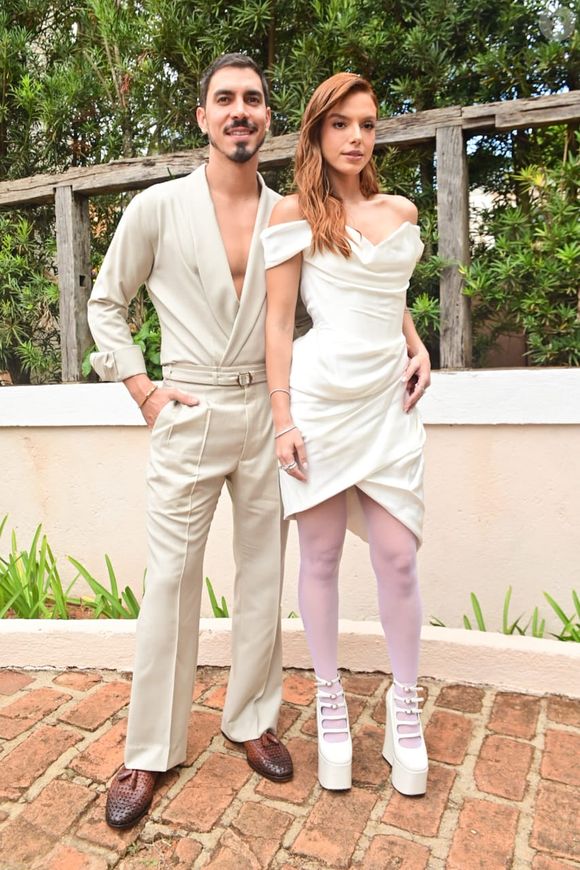 Giovanna Lancellotti e Gabriel David estão se casando pela segunda vez neste sábado (28)