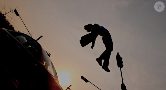 Em 'Beleza Verdadeira', Su-ho sofre um acidente e é atropelado ao lado de seu amigo, mas fica bons segundos levitando no ar em câmera lenta