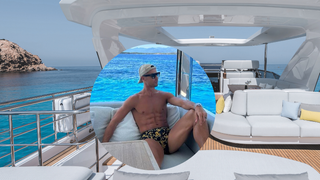 Luxo em alto-mar! Iate de Cristiano Ronaldo impressiona com jacuzzi, academia e estrutura de mansão flutuante; conheça o Azimut de R$ 55 milhões