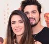 Antes da data prevista, filha de Luan Santana e Jade Magalhães nasceu em dia importante na história de amor do casal