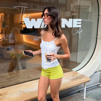 Os sapatos de couro com efeito luva são a última tendência neste verão de 2026: cinco modelos confortáveis, modernos e super versáteis