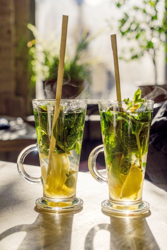 Chá de capim-limão pode ser utilizado para aliviar a ansiedade, reduzir o estresse e melhorar a qualidade do sono