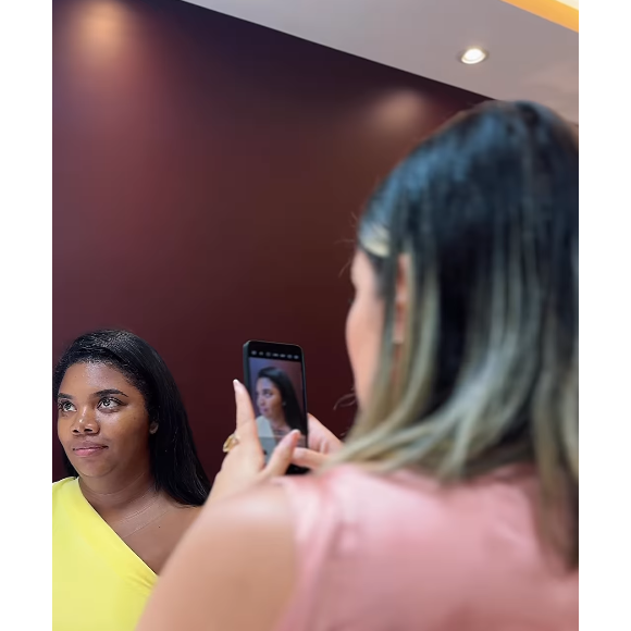 Raquel Brito foi em uma clínica especializada na Bahia e a responsável pela transformação foi a autoridade em Harmonização Facial Camila Conceição Silva