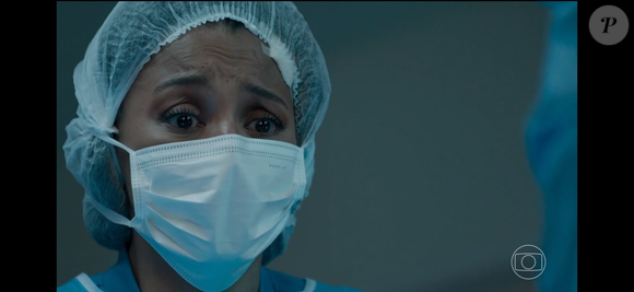 A fotografia de Por Você dividiu opiniões nas redes sociais. Parte do público considerou o filtro visual da nova novela das 19h excessivamente tratado e artificial