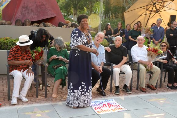 Internautas cobram ausência de veteranos como Glória Menezes, Reginaldo Faria e Susana Vieira