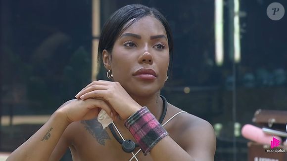 Carol Lekker pode ser a próxima eliminada de A Fazenda 17