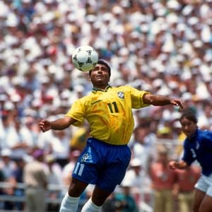 O sequestro do pai de Romário virou uma das histórias mais marcantes dos bastidores da Copa do Mundo de 1994 e quase tirou o atacante do torneio