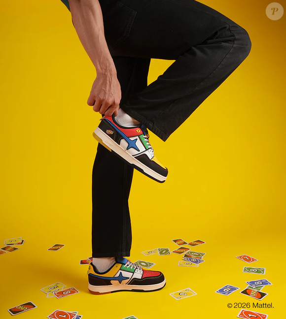 Nostalgia em forma de tênis: a Comet reinventou seu clássico modelo low top para homenagear o UNO, um dos jogos de cartas mais populares do mundo