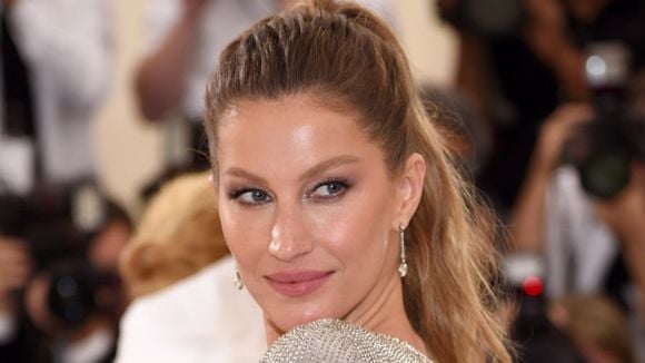 Dia das Mães: Gisele Bündchen posta primeiras fotos com filho bebê de 3 meses e web faz pedido crucial à modelo