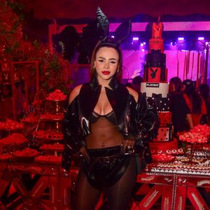 Gabily prestigia aniversário da Mc Mirella