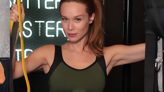 Jess Aida, personal trainer: 'Depois dos 40, não basta levantar pesos; também é preciso treinar: mobilidade e flexibilidade, equilíbrio, resistência cardiovascular e potência'