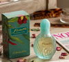 'Como uma marca que abre caminhos para o futuro da beleza no Brasil', Fernanda Marques, diretora de Marketing de Perfumaria Feminina do Boticário, explica que a marca identificou uma busca pelo tradicional “cheiro de banho tomado” com mais sofisticação, elegância e rastro. O primeiro perfume da linha Floratta foi lançado em 1995