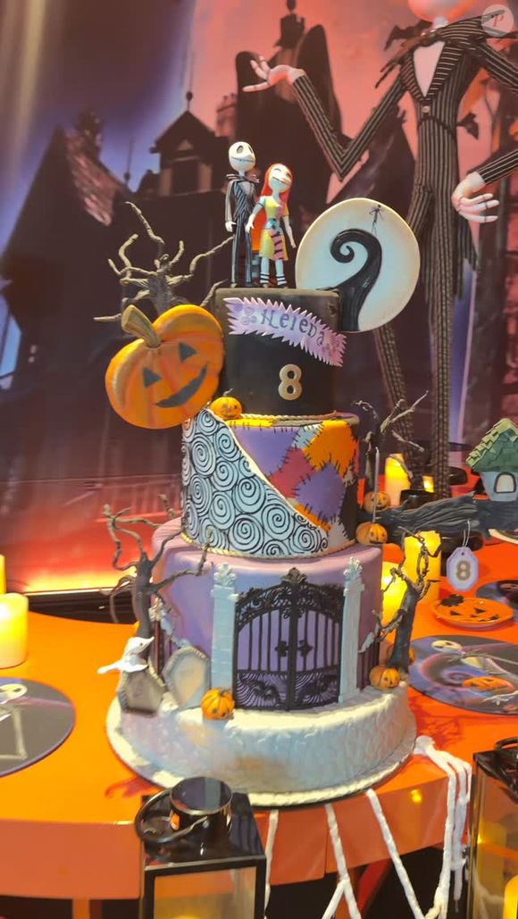 Helena e Marina, filhas de Ivete Sangalo e Daniel Cady, comemoraram com um festão antecipado em Salvador na última sexta-feira (06)