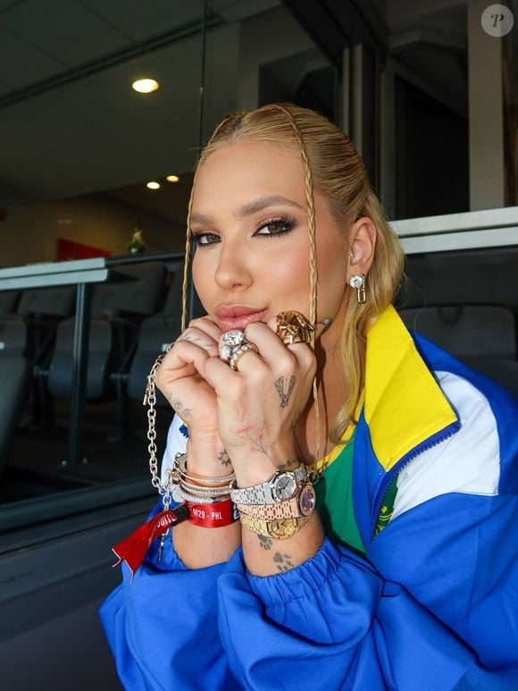 Hoje mãe de 3, Virginia Fonseca relatou ter se cobrado por sentir-se deprimida na primeira gravidez: 'Comecei a me culpar, a me cobrar por estar sentindo isso'