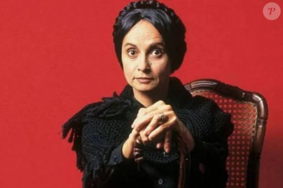 Na novela, Tieta e Perpétua têm briga feia.