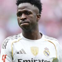 Vini Jr. é detonado por outra modelo após nova troca de mensagens íntimas vir à tona: 'Isso para mim é coisa de maníaco'. Entenda!