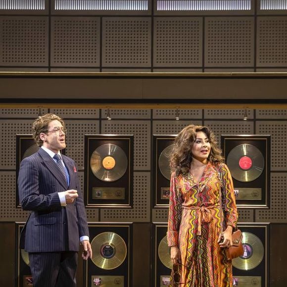 Leonardo Miggiorin pode ser visto atualmente em ‘Tina Turner, O Musical’. A peça está em cartaz no Teatro Santander, em São Paulo, de quarta a domingo