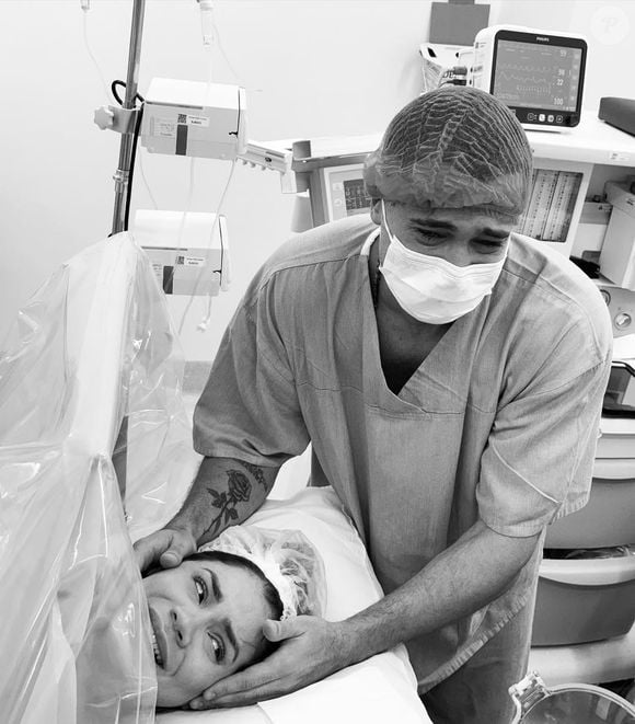 Lexa chegou a dar à luz Sofia, mas a bebê morreu 3 dias depois do parto