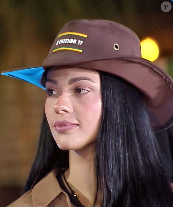 Em A Fazenda 2025, Rayane comenta comparações com Gracyanne dentro do reality: 'Sempre vai ter o nome dela e o dele'