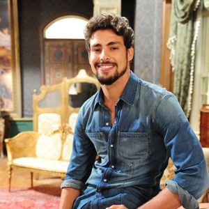 Cauã Reymond já teve desentendimento com Bruno Gagliasso no bastidor da novela da Globo 'Cordel Encantado'
