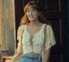 Os coletes dos anos 70 estão de volta e serão usados ​​com jeans, saias e vestidos a partir de setembro