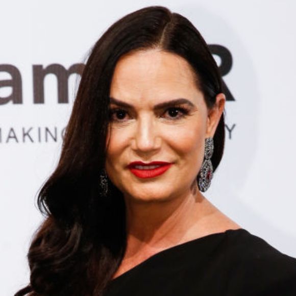 Luiza Brunet é fã de cabelo em camadas: sinônimo de jovialidade, a atriz aposta em madeixas com movimento.