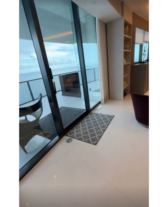 Zé Felipe revelou detalhe de apartamento de luxo nos EUA - não se sabe se foi alugado ou comprado