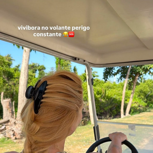 'Você tem que ter noção do espaço': Virgínia Fonseca brincou com Vini Jr. após o jogador protagonizar uma pequena trapalhada durante as férias na Jamaica