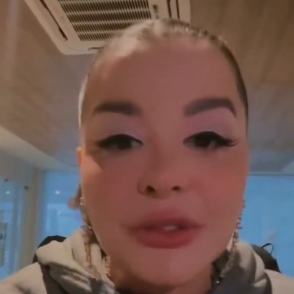 Maraisa publicou um vídeo de 6 minutos na rede social X para se defender das críticas que sofreu