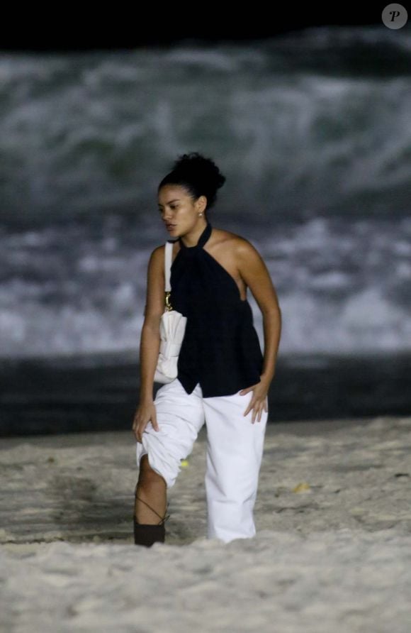 Maria de Fátima (Bella Campos) será sequestrada por Odete Roitman em Vale Tudo