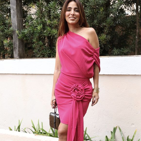 Influenciadora Jade Seba na celebração de Giovanna Lancellotti e Gabriel David.