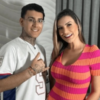 Filho de Andressa Urach enaltece a mãe após escândalo com suposto vídeo de incesto: 'Tentando...'