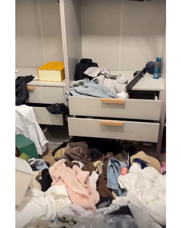 Fernanda Campos mostrou casa revirada após assalto: 'Levaram câmera, tudo que é de valor, perfumes, joias, tudo! Fizeram a limpa'